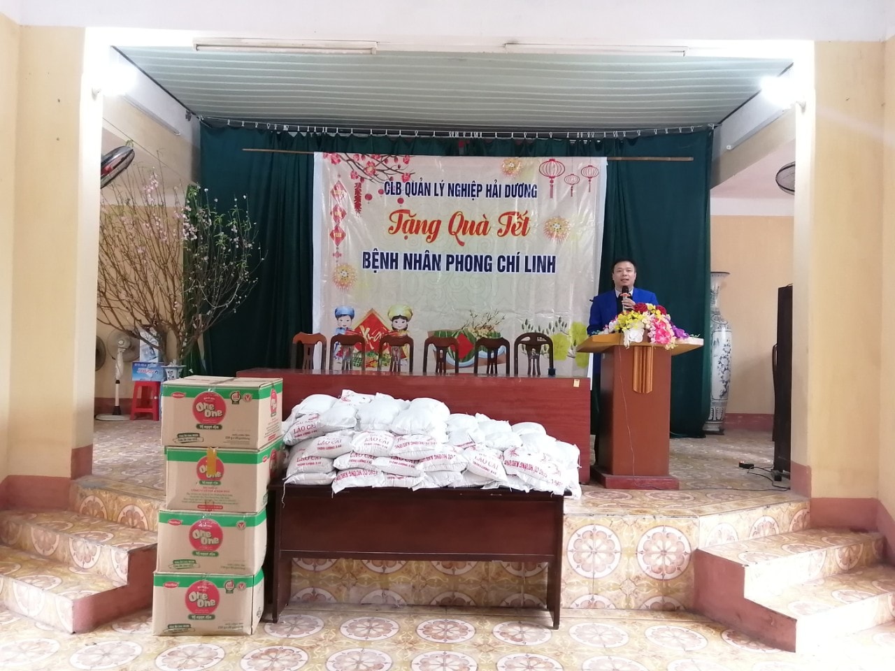 Chiều ngày 18/1/2020 ( 24/12 âm lịch )  CLB Quản Lý Nghiệp Hải Dương đã đến thăm và tặng quà tết cho 115 bệnh nhân viện Phong Chí Linh
